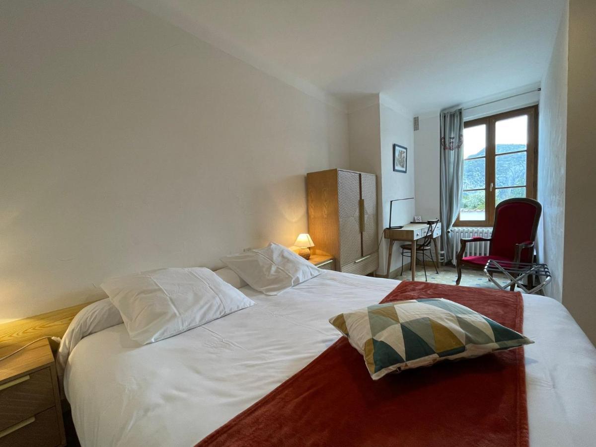 רוגו Auberge Du Point Sublime מראה חיצוני תמונה