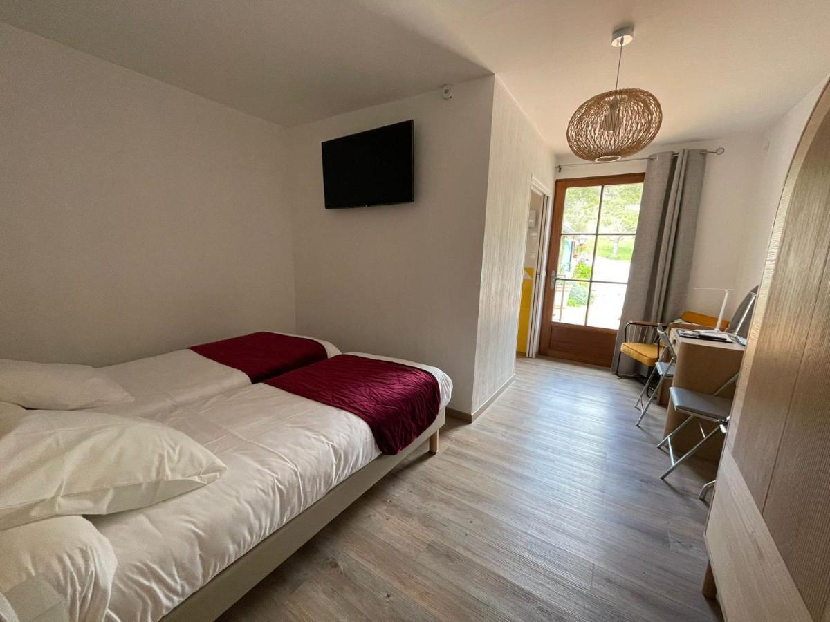 רוגו Auberge Du Point Sublime מראה חיצוני תמונה