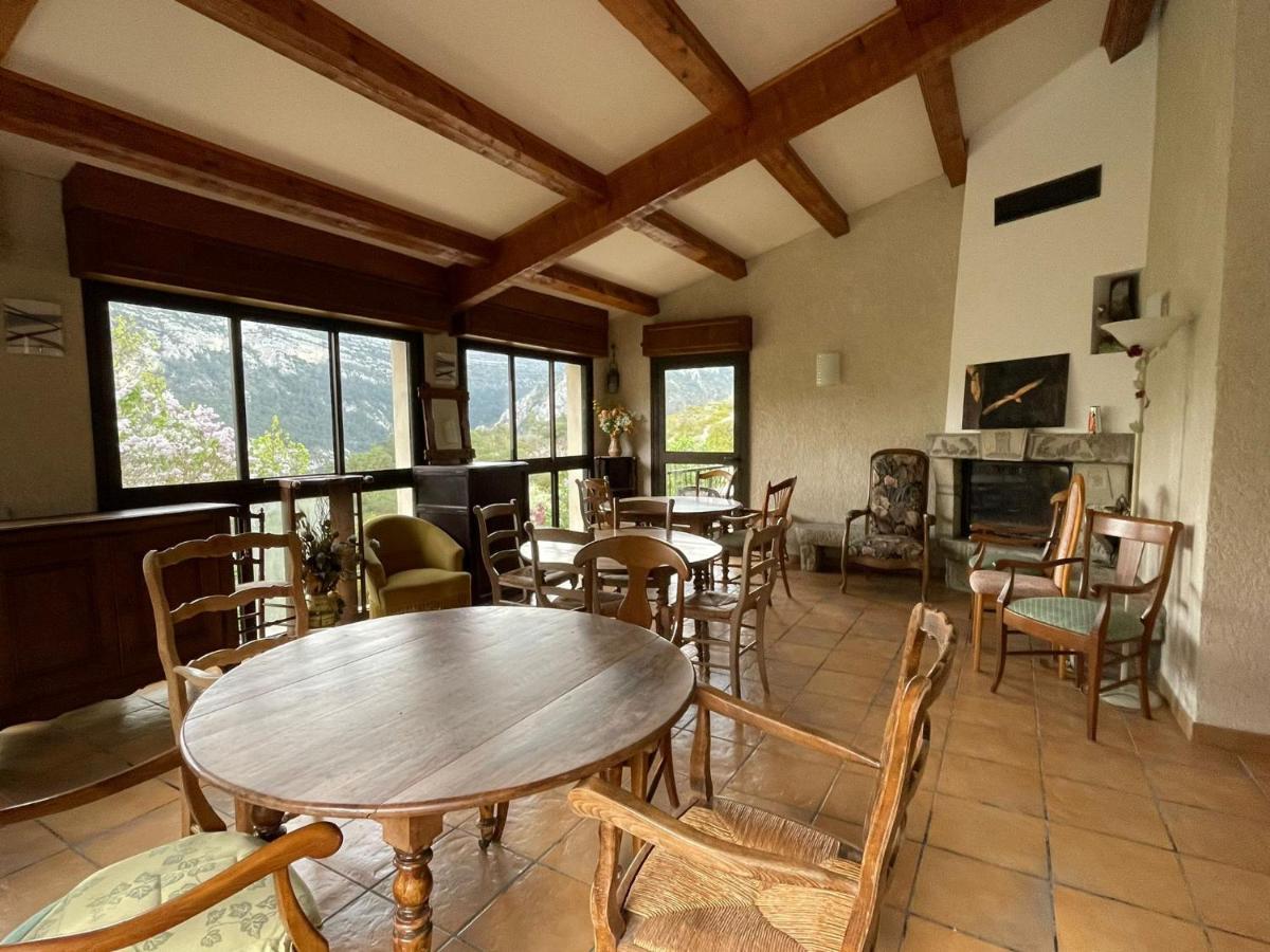 רוגו Auberge Du Point Sublime מראה חיצוני תמונה