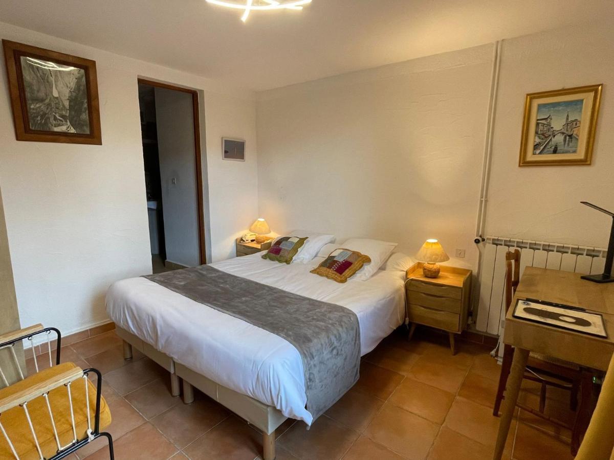 רוגו Auberge Du Point Sublime מראה חיצוני תמונה