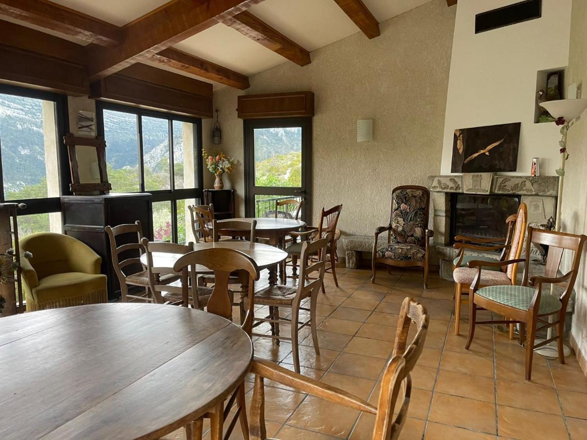 רוגו Auberge Du Point Sublime מראה חיצוני תמונה